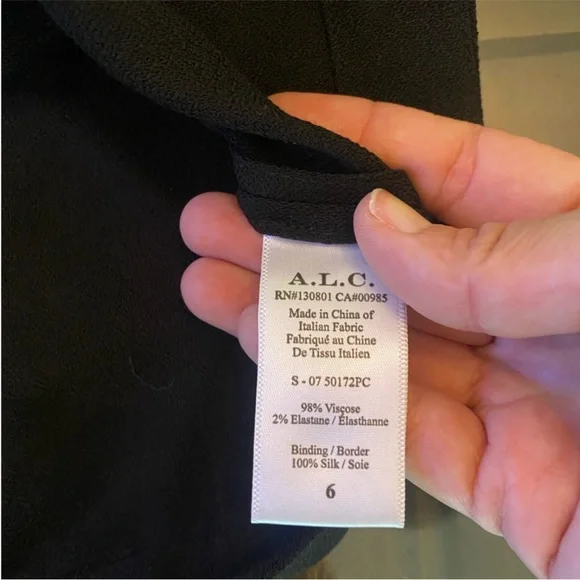 A.L.C Silk “Talia” Long Sleeved Cropped Top Size 6 NWT - Picture 5 of 10